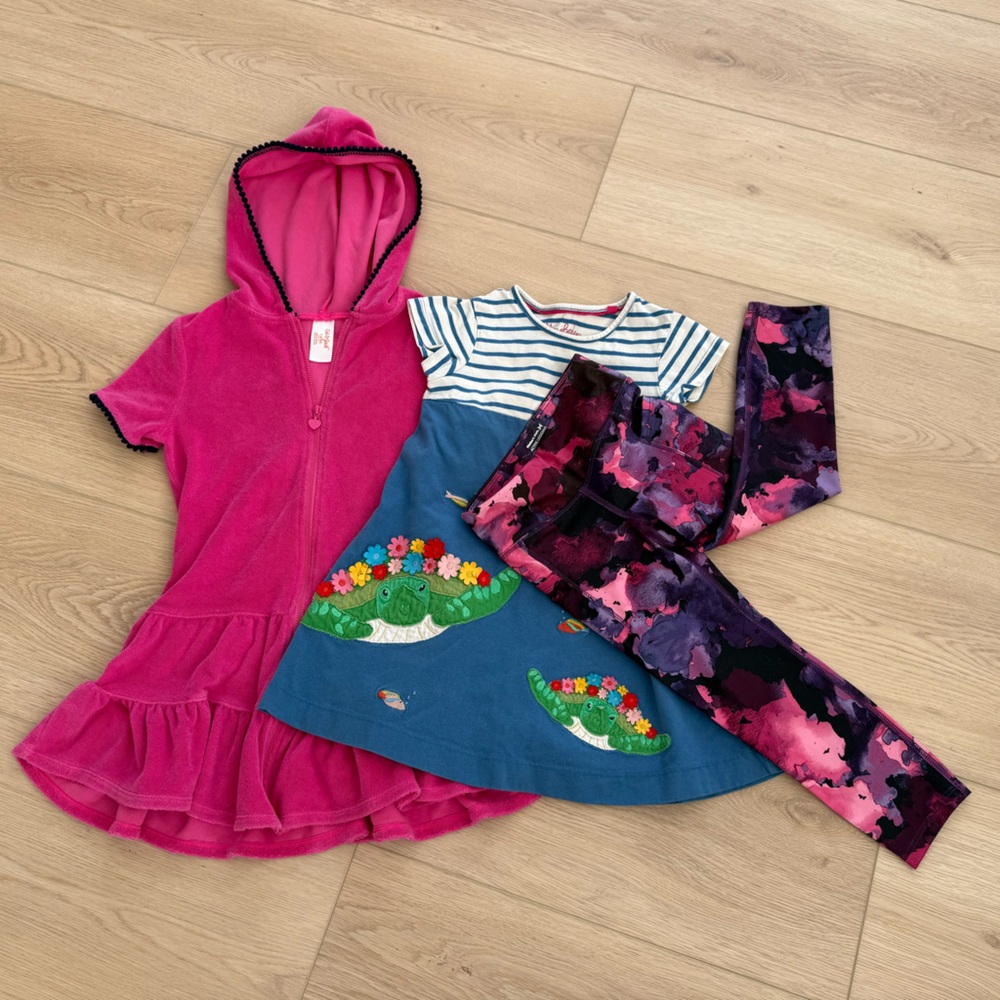 Girl 4-6T lot SWIM ROBE (6-6X) DRESS (4-5) Multicolor LEGGINGS (4/5)